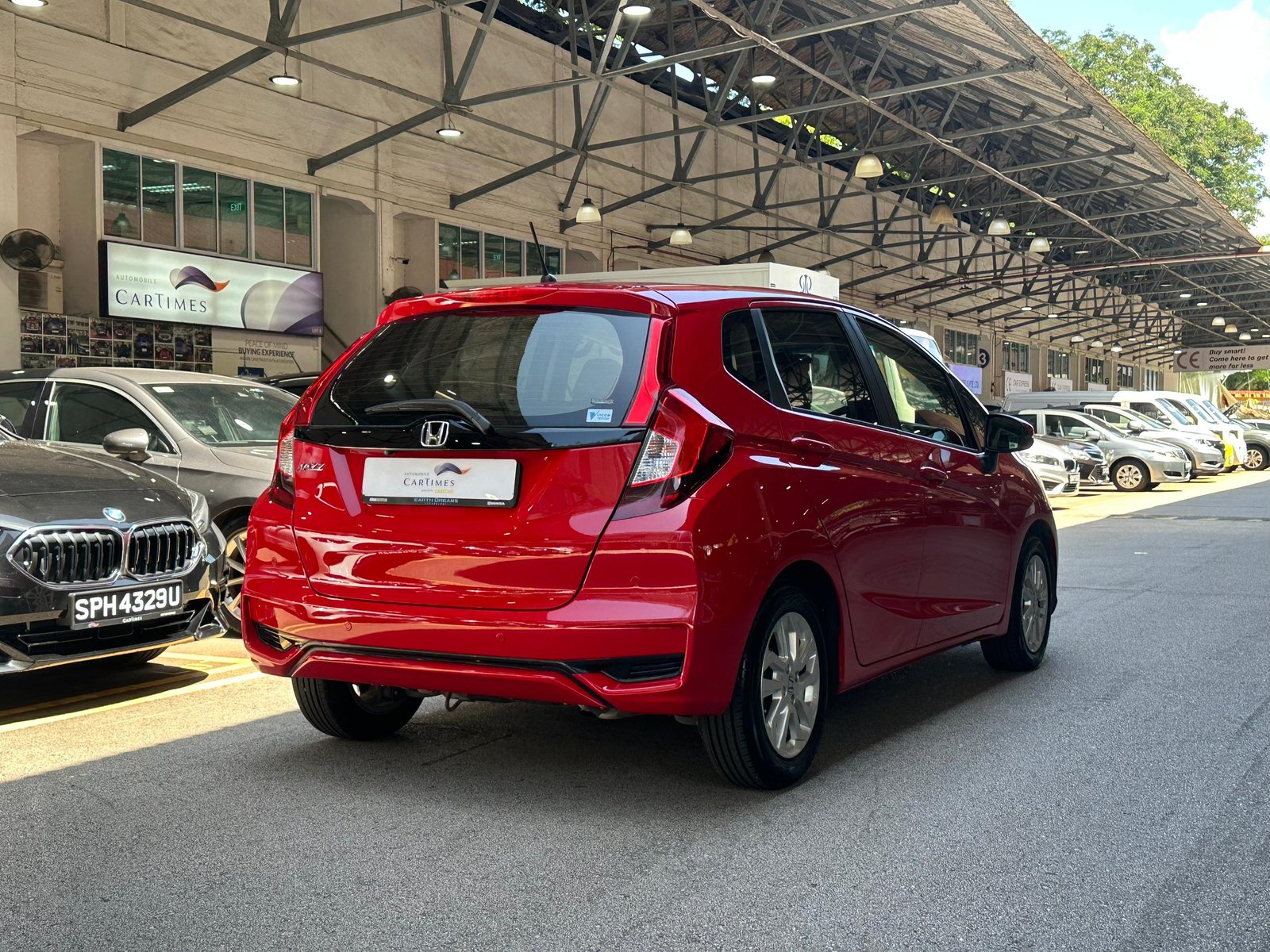 Honda Jazz 1.3 photo 2